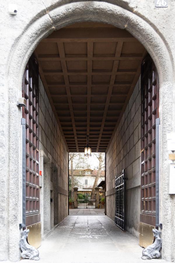 Interno Appartamento In Un Castello Storico In Centro Milano Esterno foto