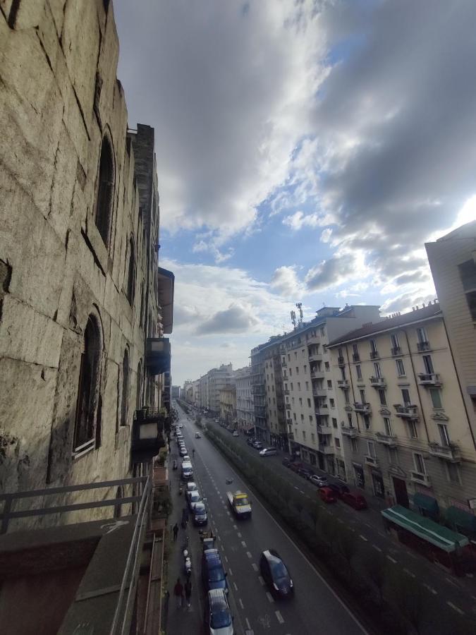 Interno Appartamento In Un Castello Storico In Centro Milano Esterno foto
